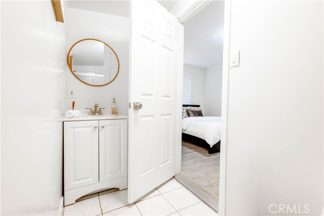 3720 S St Andrews Place, Los Angeles CA: https://media.crmls.org/medias/742122e7-b905-43b1-93b8-6a14d12ae4fd.jpg