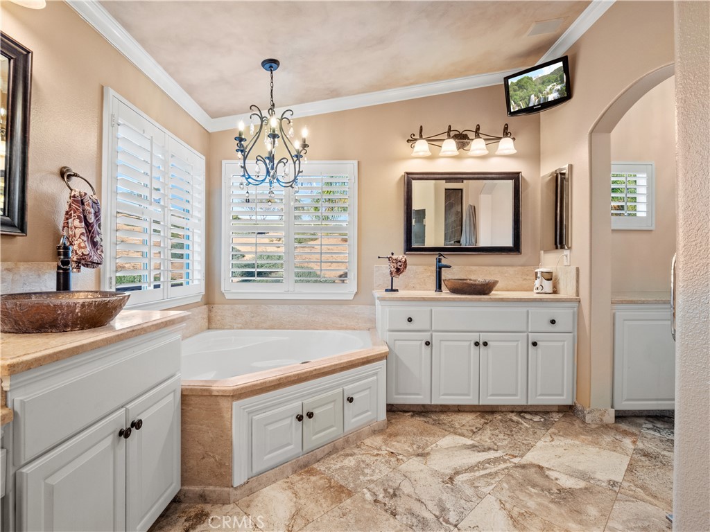 MLS #SR25253604 image #26