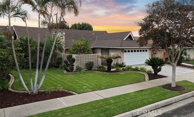 Detail Gallery Image 2 of 50 For 224 W Crystal View Ave, Orange,  CA 92865 - 4 Beds | 2 Baths