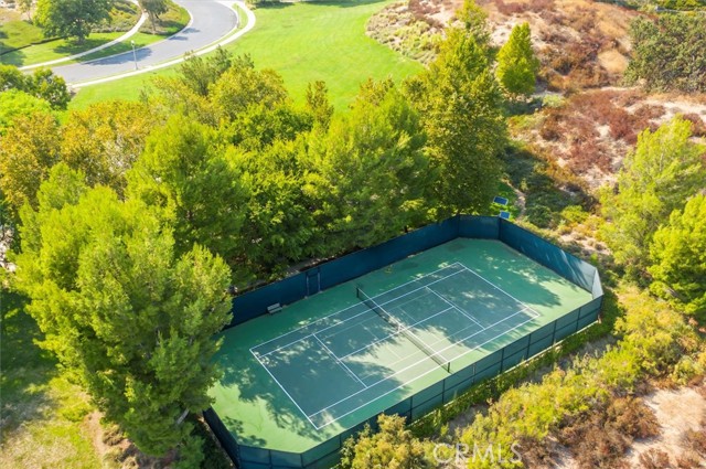 24816 Los Altos Drive, Valencia CA: https://media.crmls.org/medias/7423eff7-2d01-40c6-b1a1-950c42c68f38.jpg