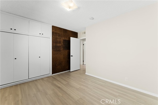 636 S Camino Cerrado, South Pasadena CA: https://media.crmls.org/medias/74245b90-a327-43df-b38e-8292f133c5c6.jpg