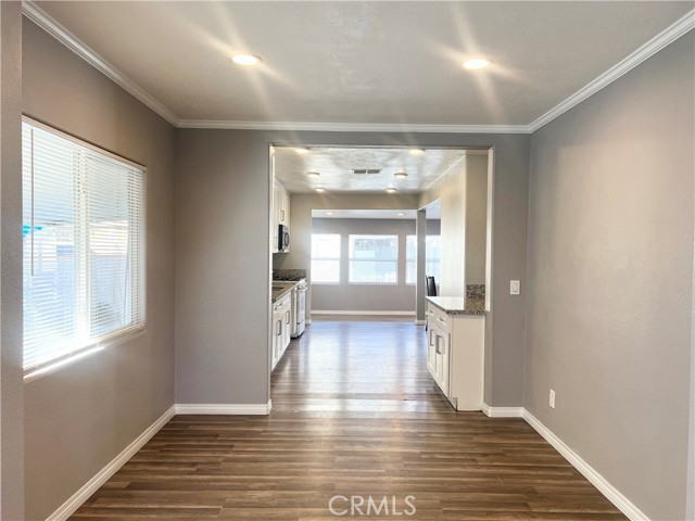 Detail Gallery Image 14 of 34 For 732 Niles St, San Bernardino,  CA 92404 - 4 Beds | 4 Baths