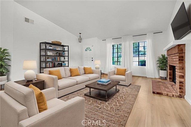 41402 Willow Run Road, Temecula CA: https://media.crmls.org/medias/7424b863-3b37-4835-8395-4a0aba322a19.jpg