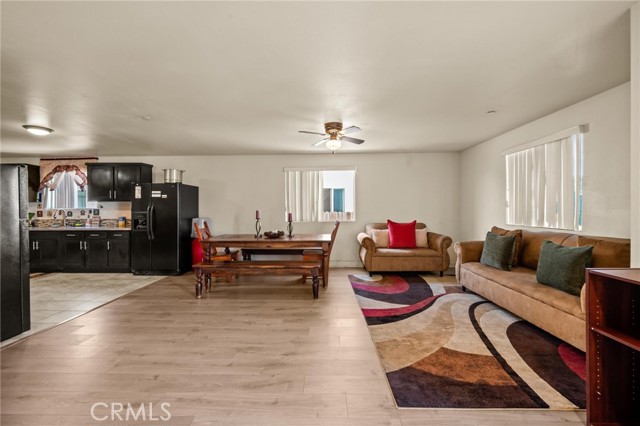 Detail Gallery Image 8 of 24 For 152 W 111th Pl, Los Angeles,  CA 90061 - – Beds | – Baths