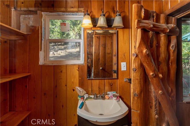 Detail Gallery Image 37 of 73 For 0 Cove Rd, Round Mountain,  CA 96065 - 2 Beds | 1 Baths