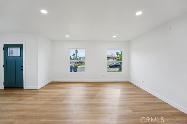 Detail Gallery Image 4 of 32 For 1634 Turrill, San Bernardino,  CA 92411 - 3 Beds | 3 Baths