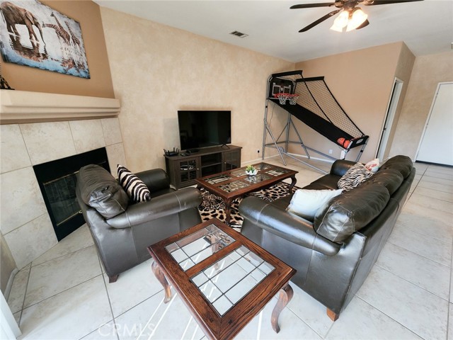 Detail Gallery Image 52 of 61 For 43620 Brahea Ct, Indio,  CA 92201 - 5 Beds | 4/1 Baths