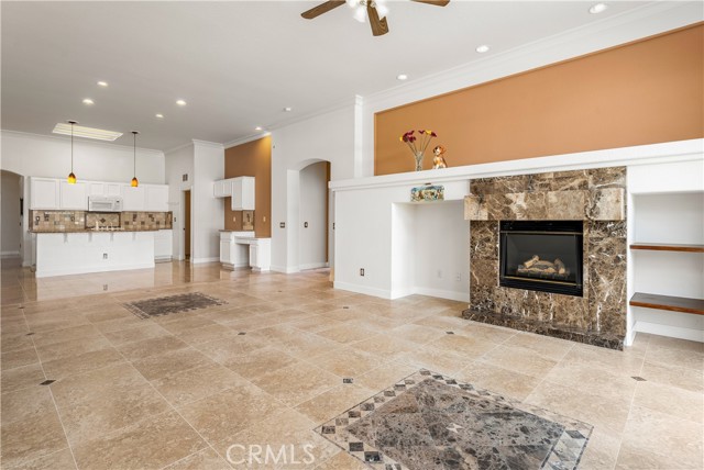 Image 12 of 30 For 960 Hemingway Drive