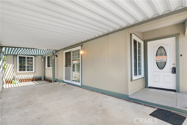 Detail Gallery Image 2 of 14 For 1919 W Coronet #62,  Anaheim,  CA 92801 - 2 Beds | 2/1 Baths