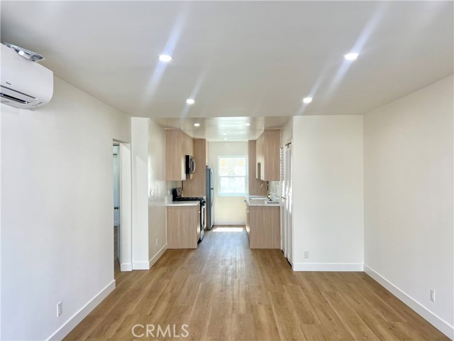 3461 Perlita Ave, Los Angeles CA: https://media.crmls.org/medias/74289394-f3a6-474d-8e15-ee36135effb7.jpg