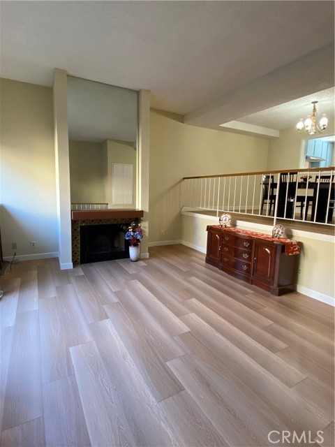 Detail Gallery Image 9 of 24 For 427 E. Mission Rd #44,  Alhambra,  CA 91801 - 2 Beds | 2/1 Baths