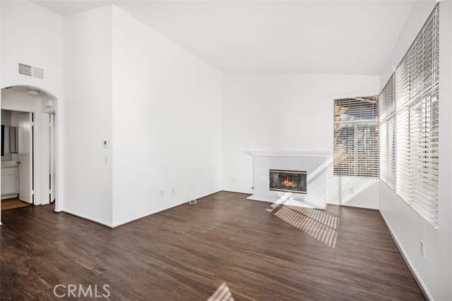 Detail Gallery Image 18 of 52 For 19431 14h Rue De Valore, Lake Forest,  CA 92610 - 2 Beds | 2 Baths