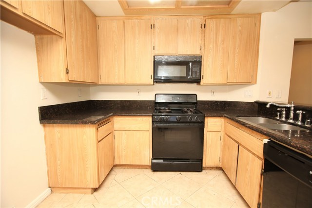Image 10 for 40975 Sandy Gale LN #D