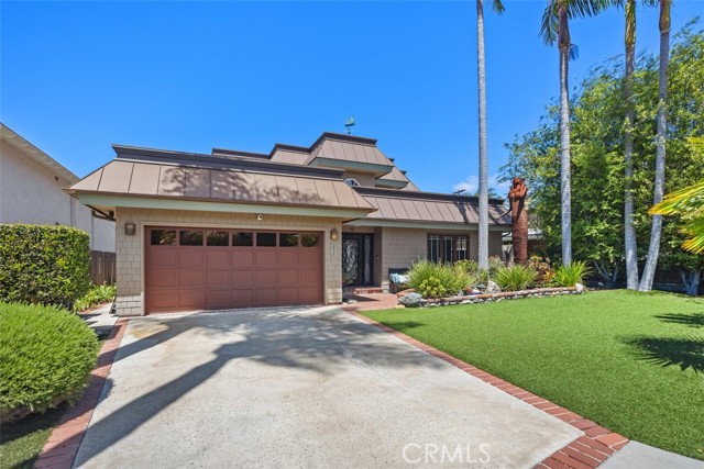 Detail Gallery Image 1 of 40 For 26925 Calle Dolores, Dana Point,  CA 92624 - 3 Beds | 3 Baths
