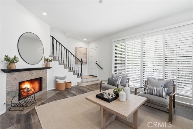 Detail Gallery Image 5 of 26 For 408 Avenue G #30,  Redondo Beach,  CA 90227 - 3 Beds | 2/1 Baths