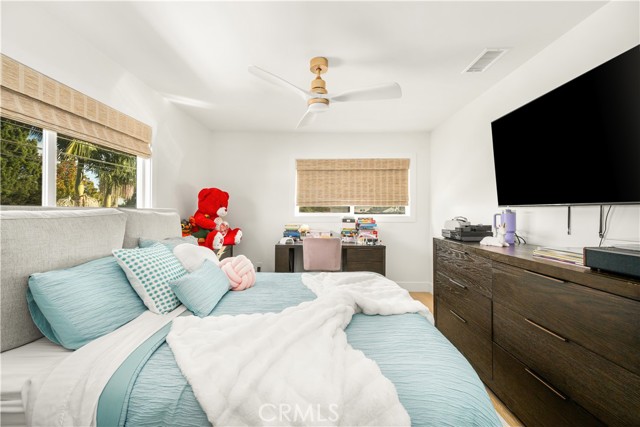 Detail Gallery Image 48 of 48 For 3502 Monogram, Long Beach,  CA 90808 - 5 Beds | 3 Baths