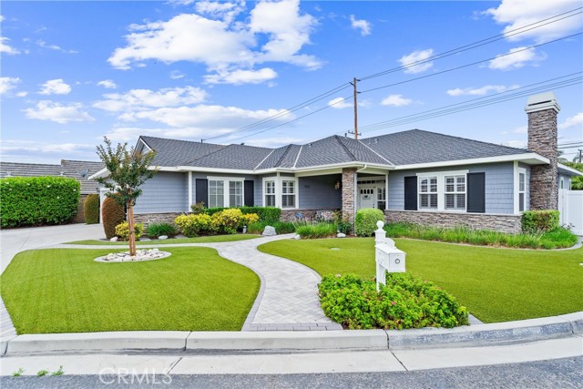 1522 Oakhill Court, Santa Ana CA: https://media.crmls.org/medias/742d1367-47e8-4d52-9946-ee3327a5bc85.jpg