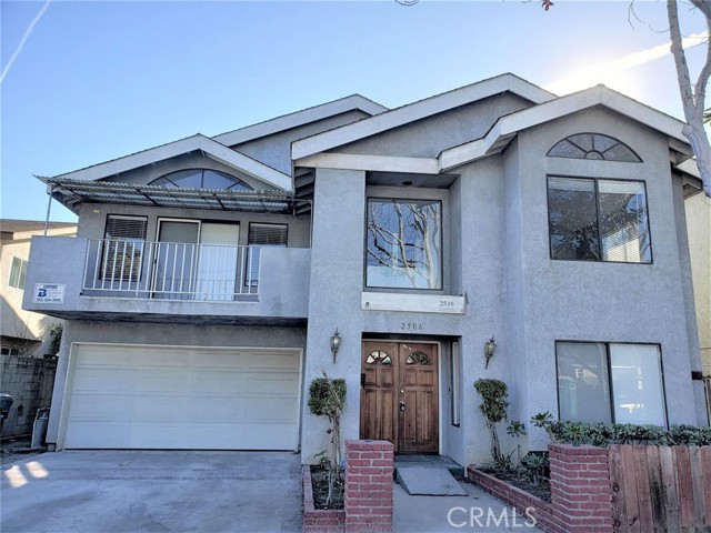 2506 e 6TH Street, Long Beach CA: https://media.crmls.org/medias/742e4c82-d47a-4d2e-8f52-12dd609e8e21.jpg