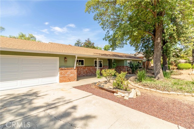 Detail Gallery Image 4 of 42 For 16338 Arena Dr, Ramona,  CA 92065 - 3 Beds | 2 Baths