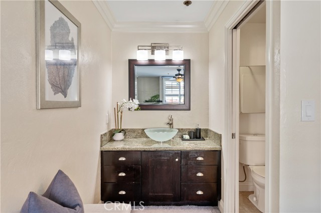 Detail Gallery Image 40 of 66 For 555 Esplanade #320,  Redondo Beach,  CA 90277 - 2 Beds | 2 Baths