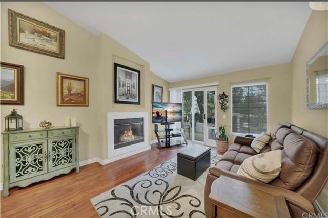 Detail Gallery Image 4 of 5 For 252 Chaumont Cir #252,  Lake Forest,  CA 92610 - 2 Beds | 2 Baths