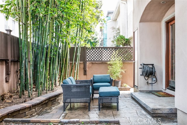 2411 Carnegie Lane, Redondo Beach, California 90278, 4 Bedrooms Bedrooms, ,3 BathroomsBathrooms,Residential,Sold,Carnegie,SB17036345