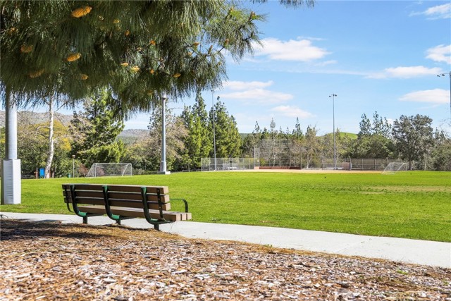 Detail Gallery Image 36 of 44 For 841 Sunstone St, Westlake Village,  CA 91362 - 3 Beds | 2/1 Baths