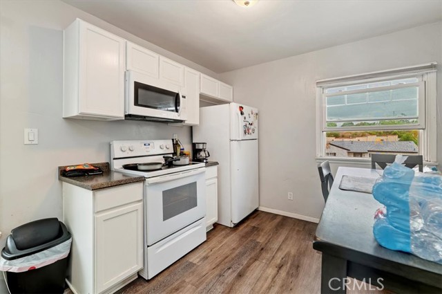 Detail Gallery Image 30 of 34 For 323 E Colton, Redlands,  CA 92374 - 3 Beds | 2 Baths