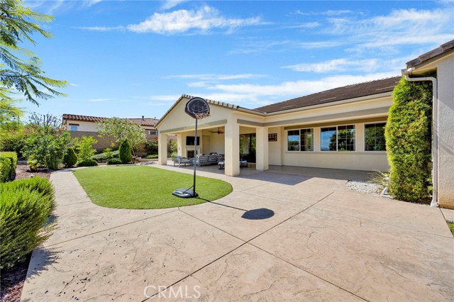 538 Francesca Lane, Glendora CA: https://media.crmls.org/medias/7430a77e-a24d-4084-956a-0cc0494a2497.jpg