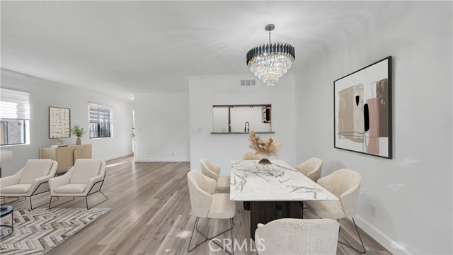 Detail Gallery Image 4 of 19 For 527 B E Elmwood, Burbank,  CA 91501 - 2 Beds | 3 Baths