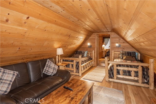 Detail Gallery Image 20 of 32 For 39998 Glenview Road, Big Bear Lake,  CA 92315 - 2 Beds | 1/1 Baths