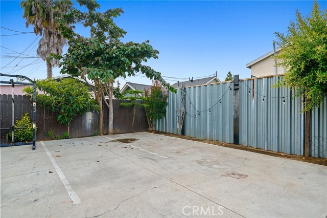 Detail Gallery Image 36 of 39 For 329 E Lanzit, Los Angeles,  CA 90061 - 3 Beds | 2 Baths