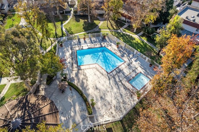 1196 Landsburn Circle, Westlake Village CA: https://media.crmls.org/medias/74320ae3-b374-4823-a706-6aa27740287d.jpg
