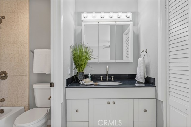 21391 Brandy Wine Lane, Lake Forest CA: https://media.crmls.org/medias/74327330-37de-4b66-837a-ca2fa4a3bdab.jpg