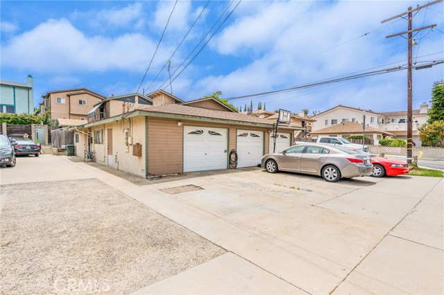 2500 Carnegie Lane, Redondo Beach, California 90278, 5 Bedrooms Bedrooms, ,4 BathroomsBathrooms,Residential,Sold,Carnegie,PW24119833