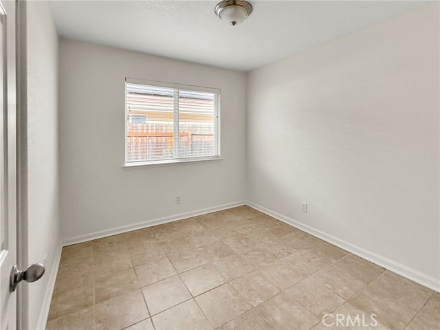 Detail Gallery Image 12 of 25 For 1645 Olivewood, Orland,  CA 95963 - 4 Beds | 2 Baths