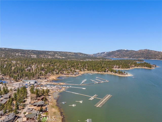 Detail Gallery Image 28 of 29 For 1124 W Country Club Bld, Big Bear City,  CA 92314 - 3 Beds | 2 Baths