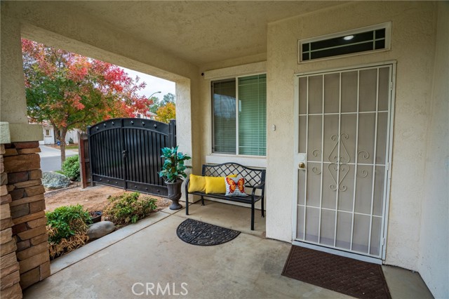 Detail Gallery Image 5 of 39 For 1430 Santa Nella Ct, Merced,  CA 95348 - 6 Beds | 3 Baths