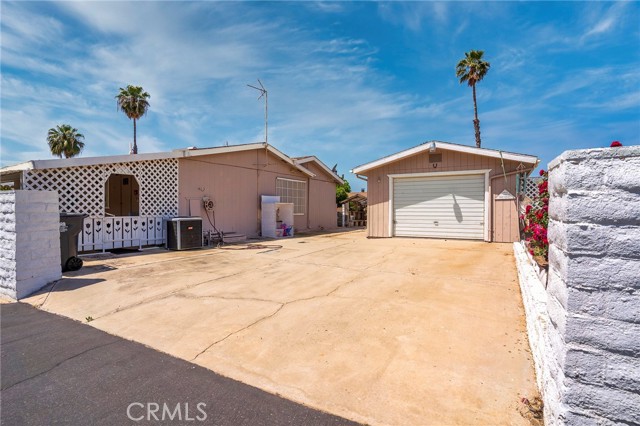 Detail Gallery Image 14 of 15 For 8536 Kern Canyon Rd #103,  Bakersfield,  CA 93306 - 2 Beds | 2 Baths