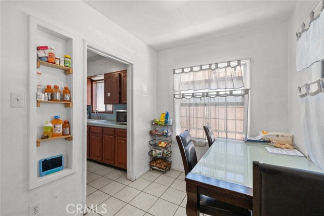 Detail Gallery Image 24 of 44 For 9625 Alexander Ave, South Gate,  CA 90280 - 3 Beds | 2 Baths