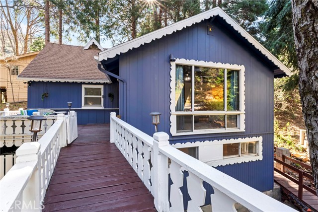 407 Dart Canyon Road, Crestline CA: https://media.crmls.org/medias/7435bab1-3272-42d9-8df5-74b7a409da17.jpg