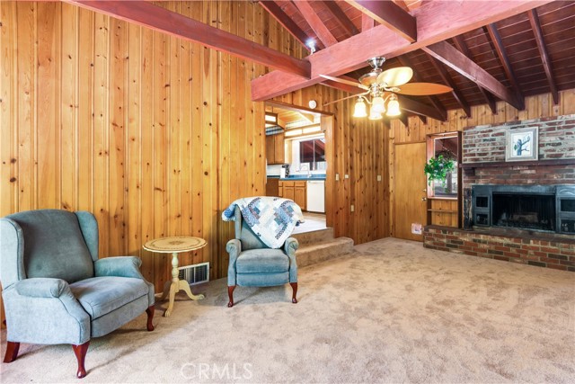 5940 Lake Drive, Angelus Oaks CA: https://media.crmls.org/medias/7436490b-8c9f-42f9-8ecd-101d64198c57.jpg