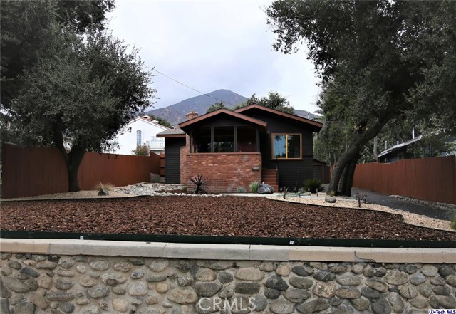 Photo of 127 E Highland Avenue, Sierra Madre, CA 91024