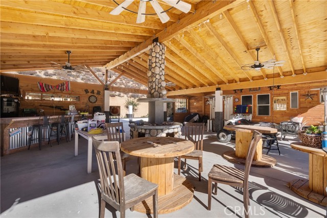 Detail Gallery Image 16 of 44 For 13905 Summit Valley, Hesperia,  CA 92345 - 3 Beds | 2 Baths