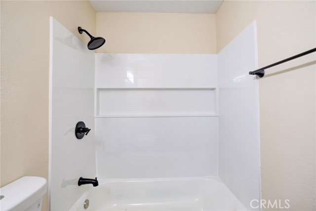 Detail Gallery Image 19 of 48 For 1243 W 164th St a,  Gardena,  CA 90247 - 3 Beds | 2/1 Baths