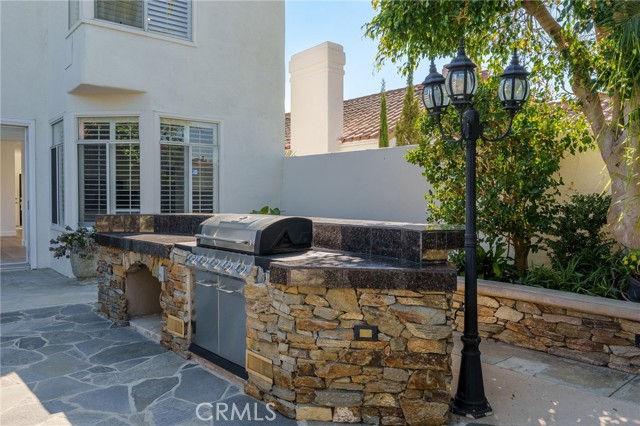 Detail Gallery Image 14 of 30 For 43 Shearwater Pl, Newport Beach,  CA 92660 - 3 Beds | 2/1 Baths