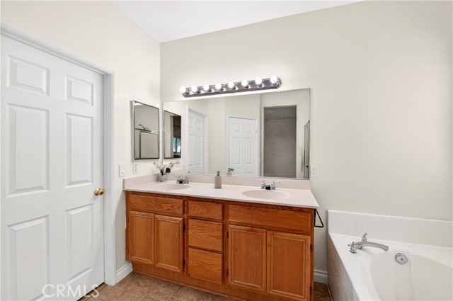 Detail Gallery Image 21 of 51 For 2037 W Avenue H6, Lancaster,  CA 93536 - 4 Beds | 2 Baths