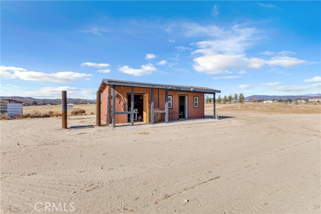 Detail Gallery Image 37 of 61 For 42815 El Campo Rd, Anza,  CA 92539 - 3 Beds | 3 Baths