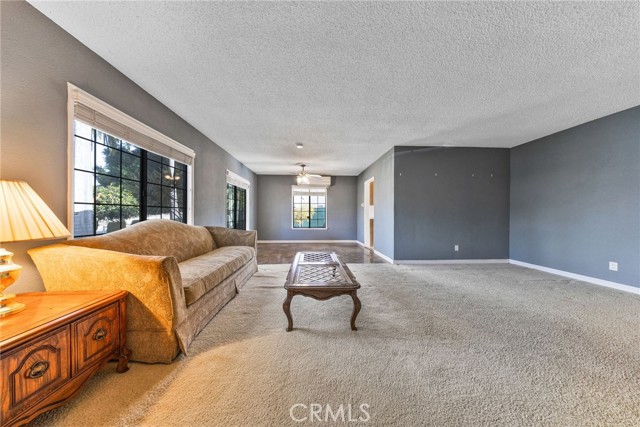 Detail Gallery Image 19 of 65 For 144 Grace Ave, La Habra,  CA 90631 - 6 Beds | 4 Baths