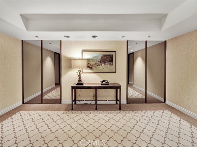 222 Monterey Road, Glendale CA: https://media.crmls.org/medias/743a7770-f618-4d6a-82d9-b416789879e6.jpg